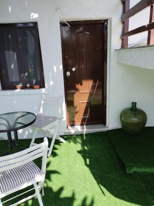 Afrodite Diakopto Exteriör bild