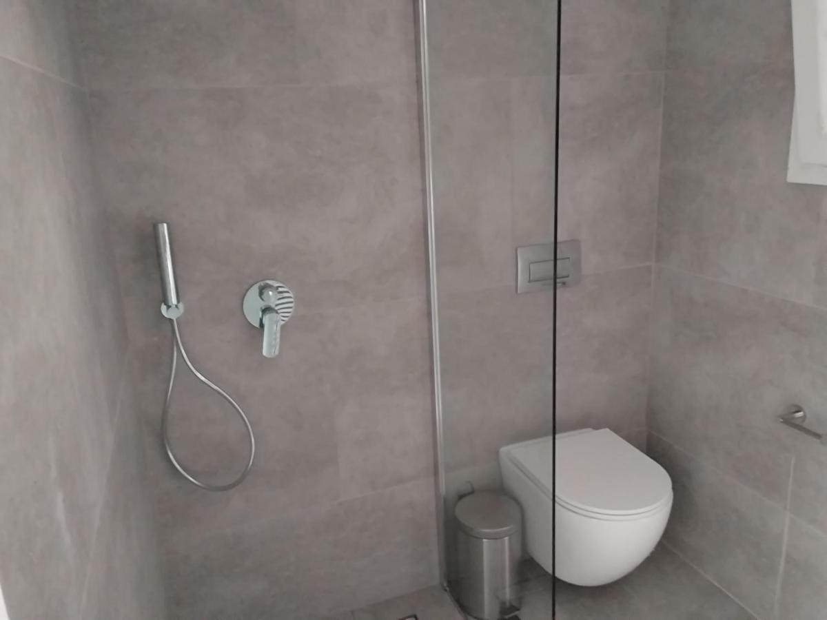 Afrodite Diakopto Exteriör bild